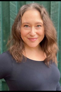 الممثل Jennifer Herzog