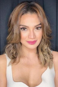 الممثل Jenny Miller