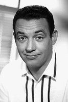 المخرج Jerry Paris