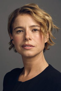الممثل Jessie Buckley