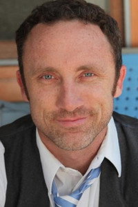 الممثل Joel Bryant