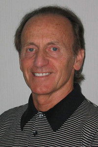 الممثل John Alexander