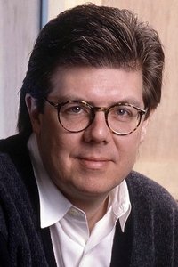 المخرج John Hughes