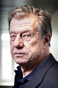 المخرج John McTiernan