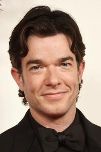 الممثل John Mulaney