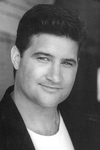 المخرج Johnny Martin