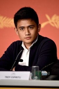 الممثل Jomari Angeles