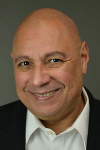 الممثل José Alvarez