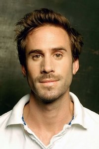 الممثل Joseph Fiennes