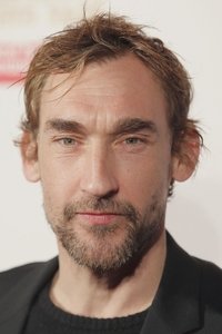 الممثل Joseph Mawle