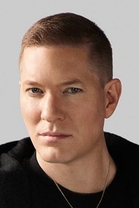 الممثل Joseph Sikora