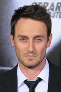 الممثل Josh Stewart