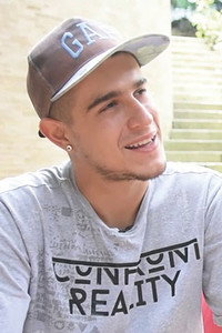 الممثل Julián Giraldo