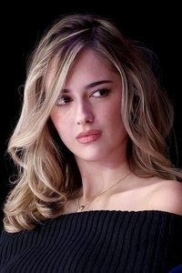 الممثل Julia Butters