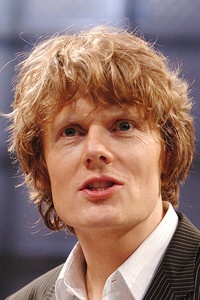 الممثل Julian Rhind-Tutt