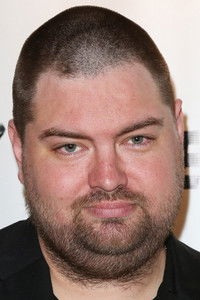 المخرج Justin Lee