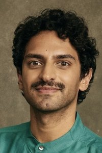 الممثل Karan Soni