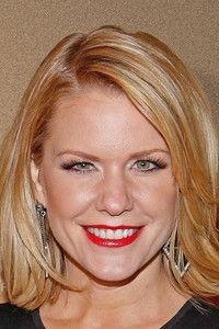 الممثل Kari Keegan