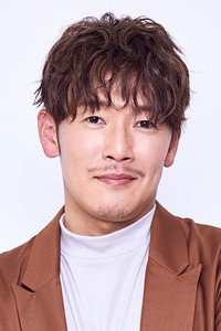 الممثل Kazuhiro Nakaya