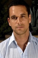 الممثل Kenny Morrison