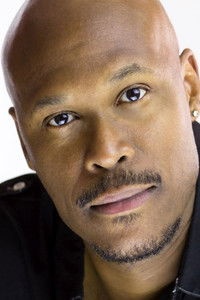 المخرج Kenny Young