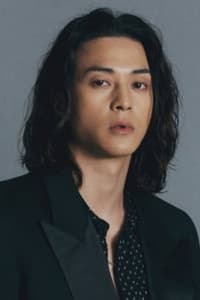 الممثل Kim Ji-hoon
