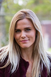 الممثل Kristy Wordsworth