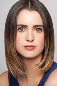 الممثل Laura Marano