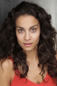 الممثل Lauren Okadigbo