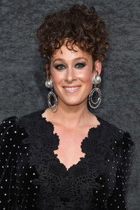 الممثل Leah Rachel