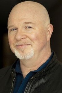 الممثل Lee Blair