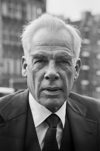الممثل Lee Marvin