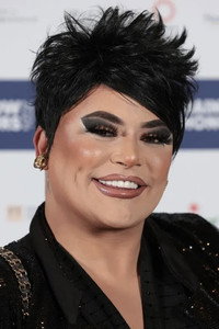 الممثل Leo Loren