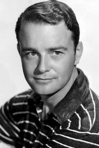 الممثل Lew Ayres