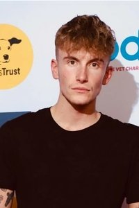 الممثل Lewis Santer