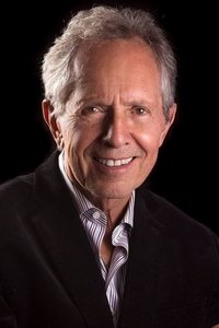 المخرج Lewis Teague