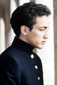 الممثل Lilah Dadi