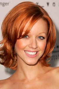 الممثل Lindy Booth