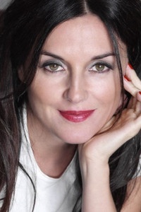 الممثل Lisa Zane