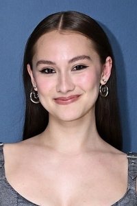 الممثل Lola Tung