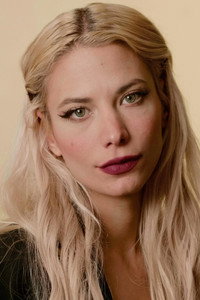 الممثل Lucy Diamante