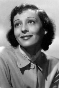 الممثل Luise Rainer