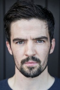 الممثل Luke McQuillan