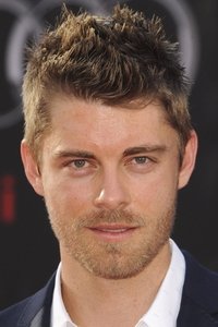 الممثل Luke Mitchell