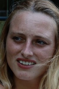 الممثل Lulu Adams