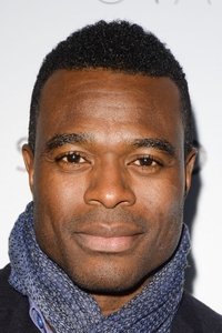 الممثل Lyriq Bent