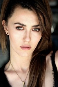 الممثل Madeline Zima