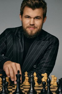الممثل Magnus Carlsen