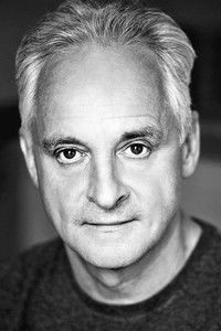 الممثل Malcolm Sinclair