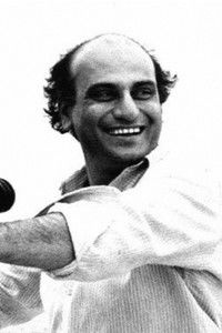 المخرج Mani Kaul